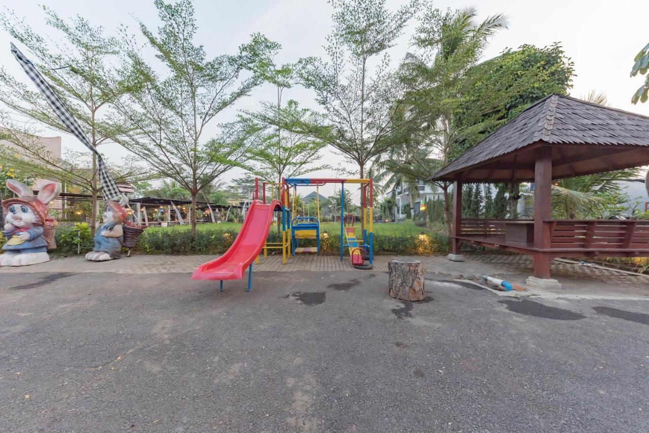 Urbanview Hotel Khayrizsan Tasikmalaya By Reddoorz Exterior photo